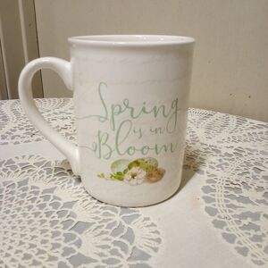 NWOT, Easter Spring In Bloom Mug
